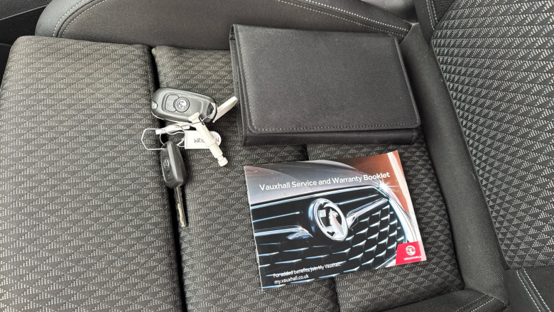 Vauxhall Astra 1.4T 16V 150 Griffin 5dr Auto [Start Stop] Petrol Hatchback